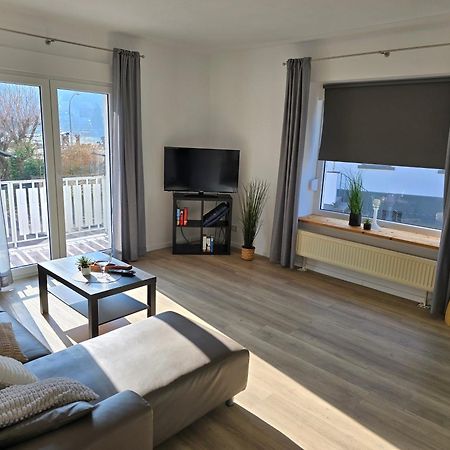 Ferienhaus Steigrhein Filsen Bagian luar foto